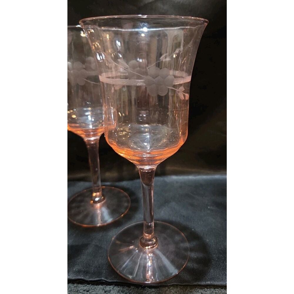 Set Of 4 Pink Depression Glass Water Goblets Etched Flowers 7 In - Picture 7 of 8
